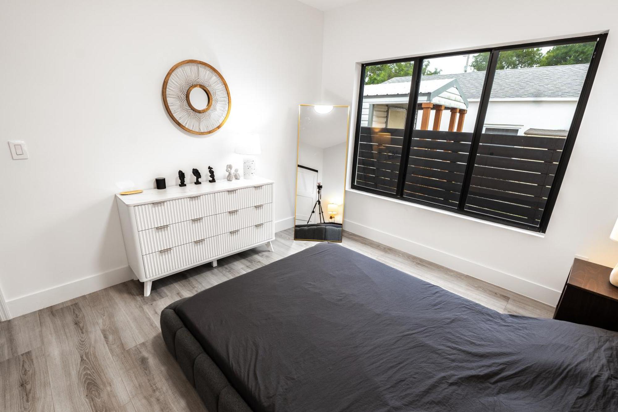 New Construction, Built-in Bbq, 3 Miles To Beaches Appartamento